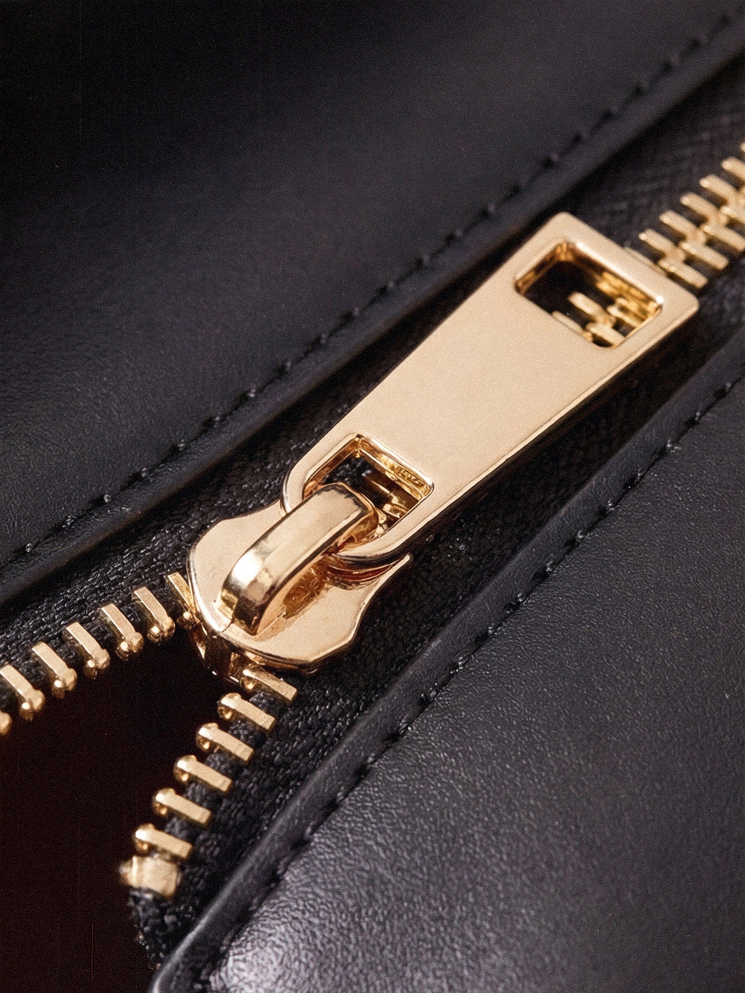 "Imani" Blue Orchid Leather Handbag - Image 8
