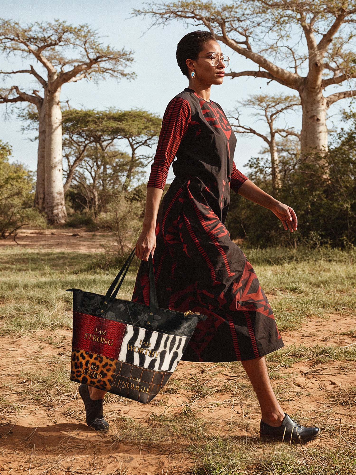 "Kadia" Leather Tote Bag - Image 5