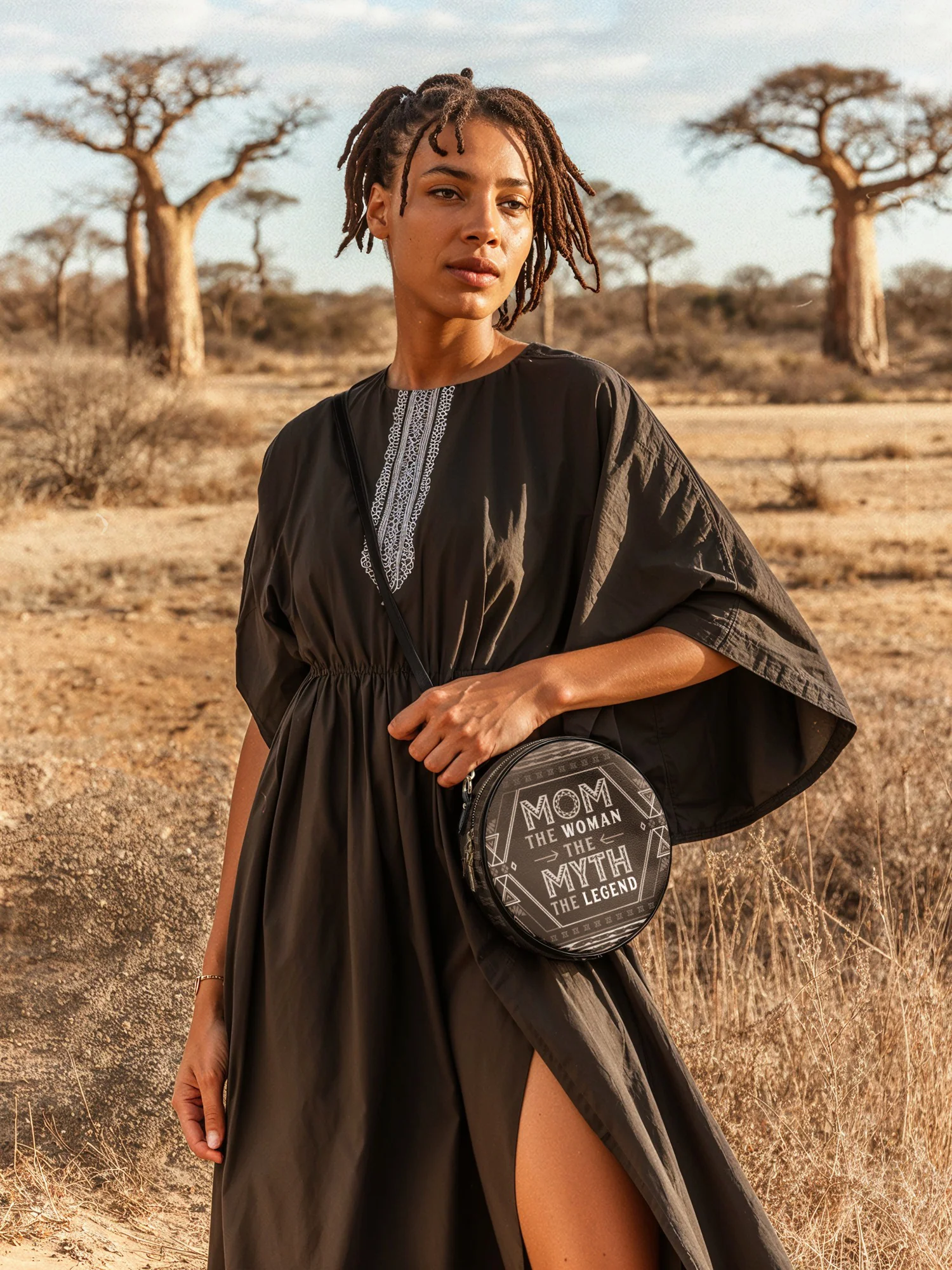 "Mamalore" Circle Crossbody Bag - Image 3