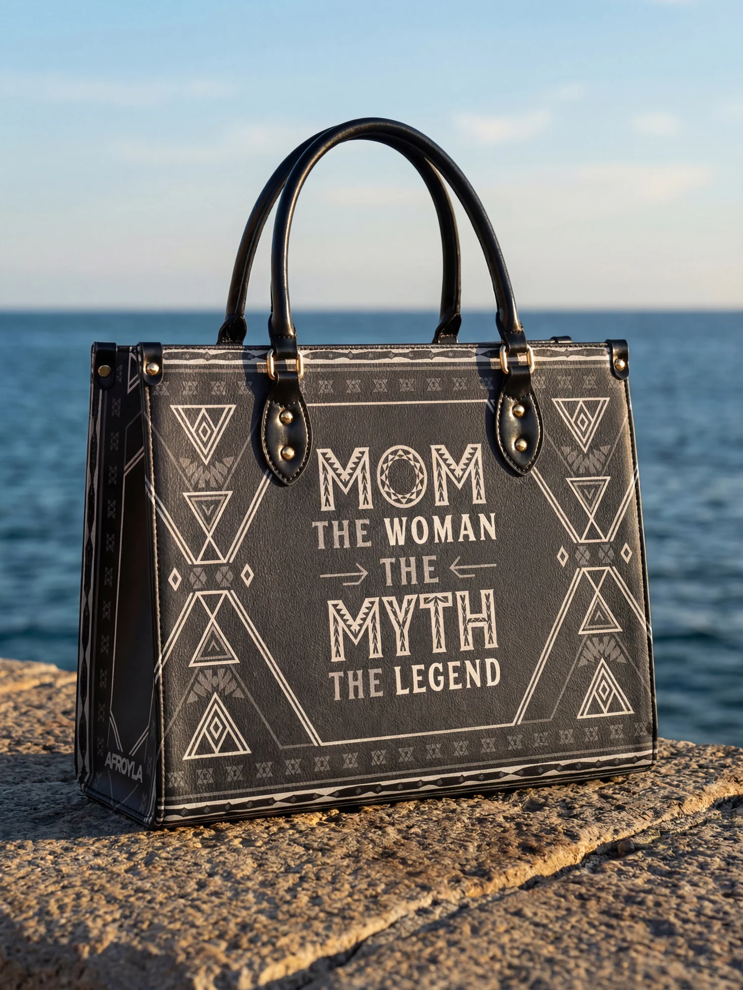 "Mamalore" Leather Handbag - Image 4