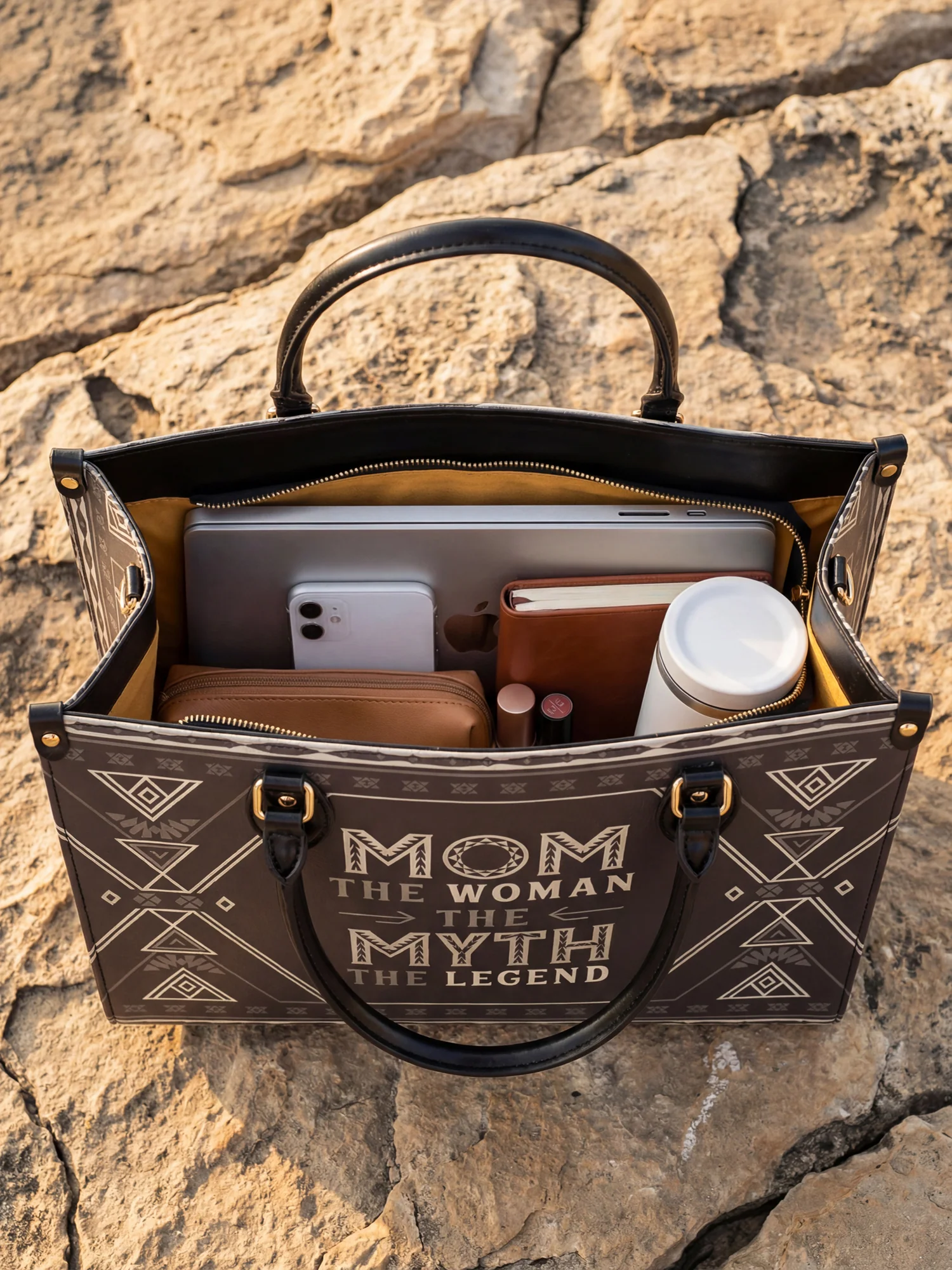 "Mamalore" Leather Handbag - Image 9