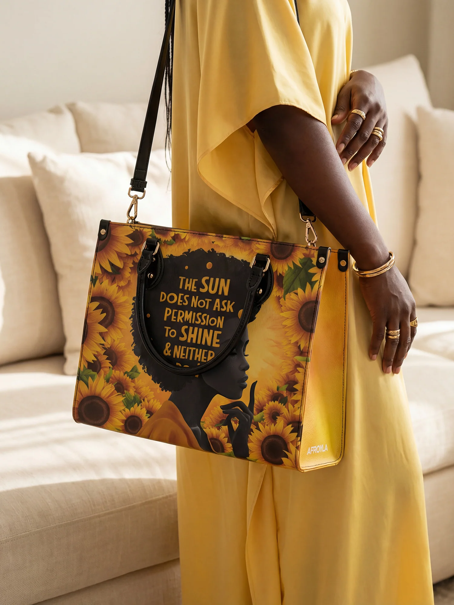"Sunaya" Leather Handbag - Image 3