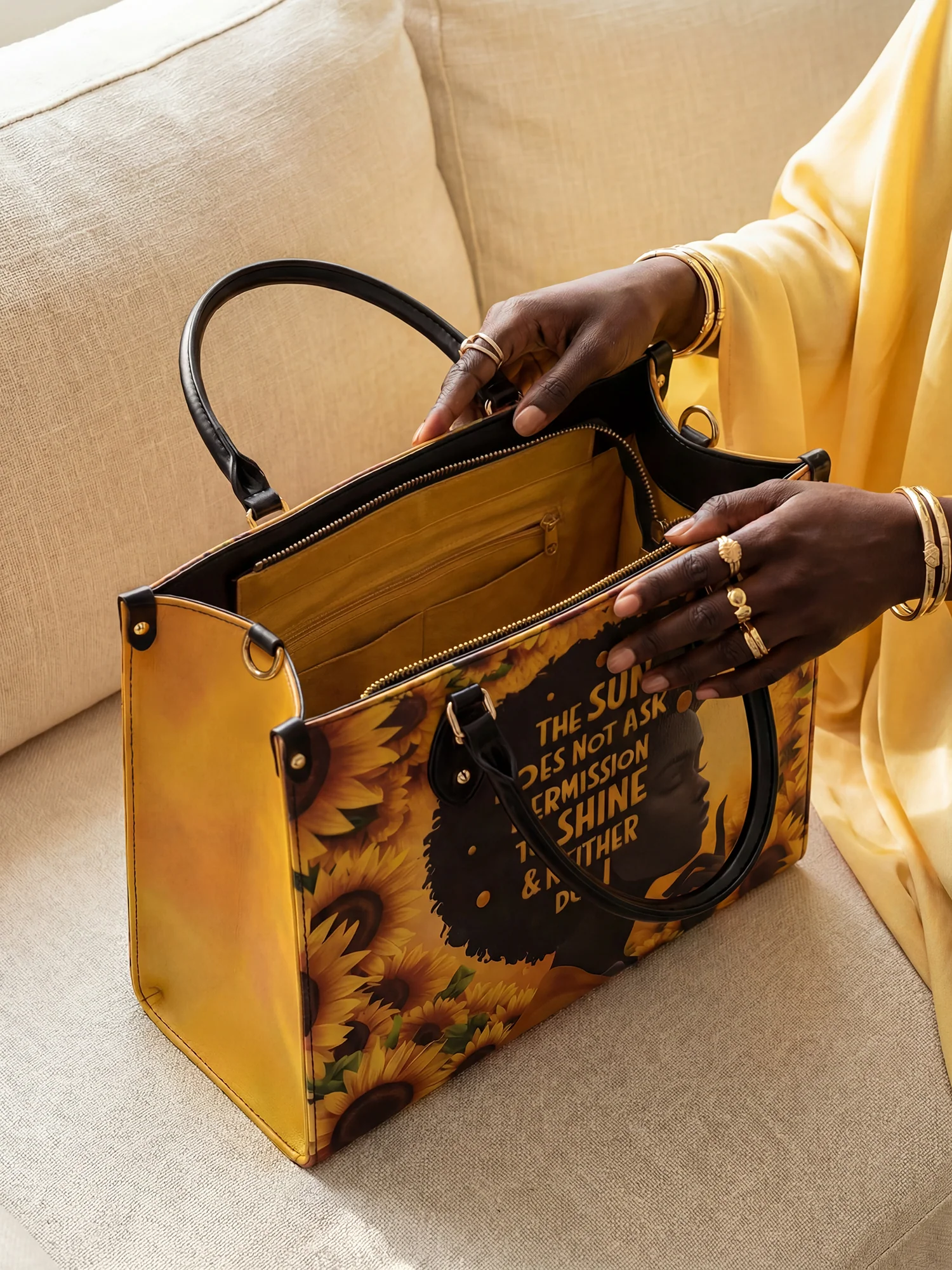 "Sunaya" Leather Handbag - Image 7