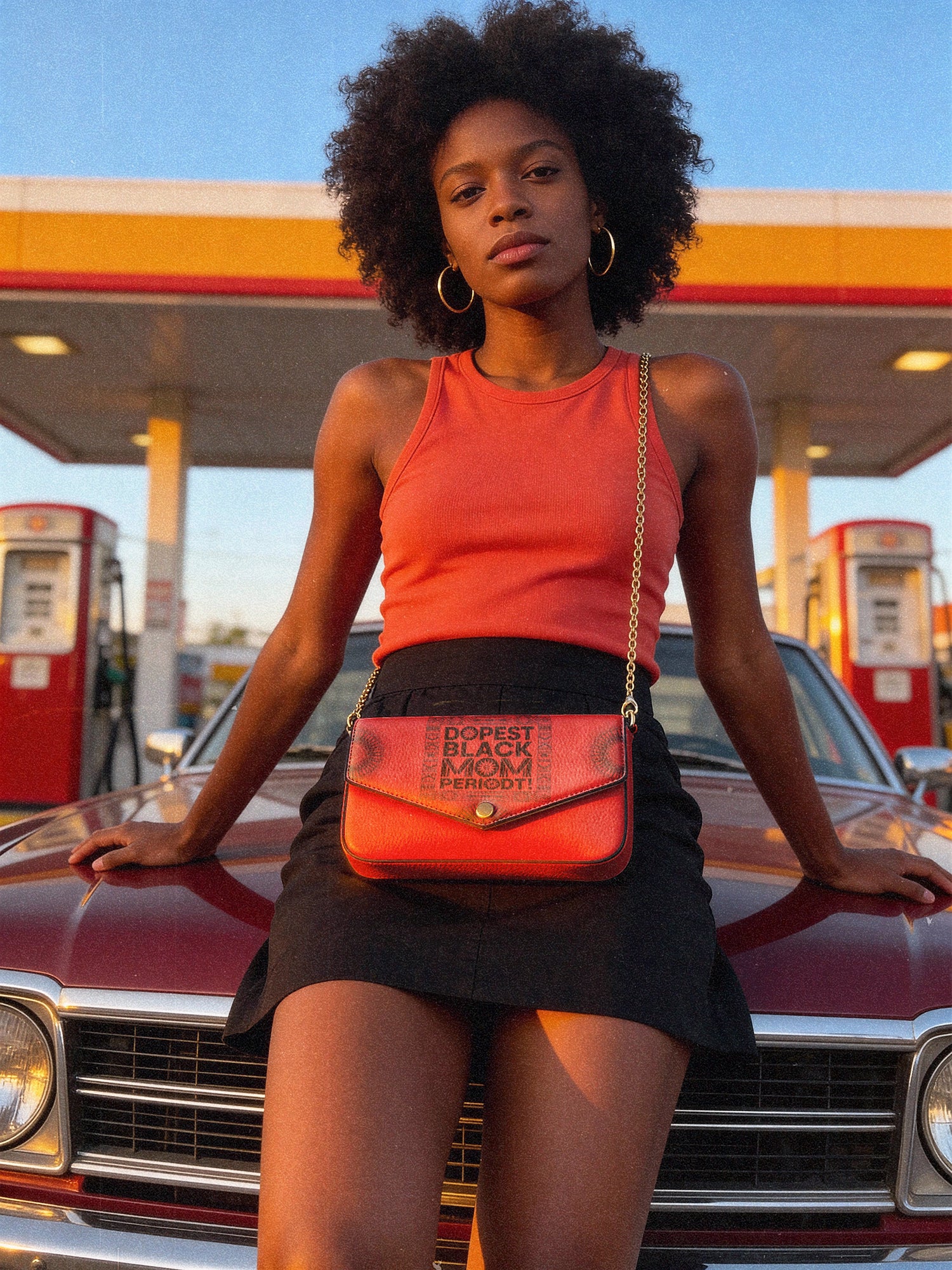"Tajimom" Envelope Chain Crossbody Bag - Image 2