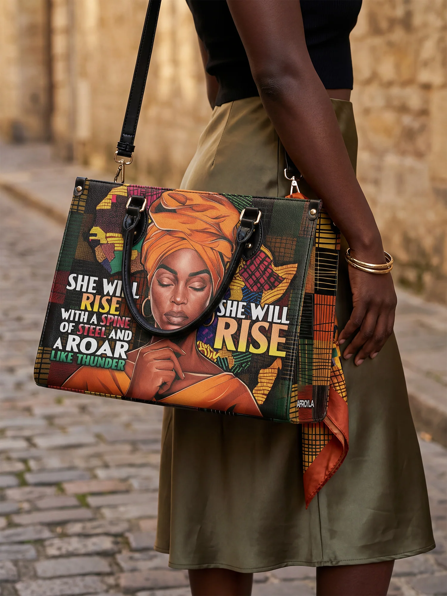 "Thundara" Leather Handbag - Image 3