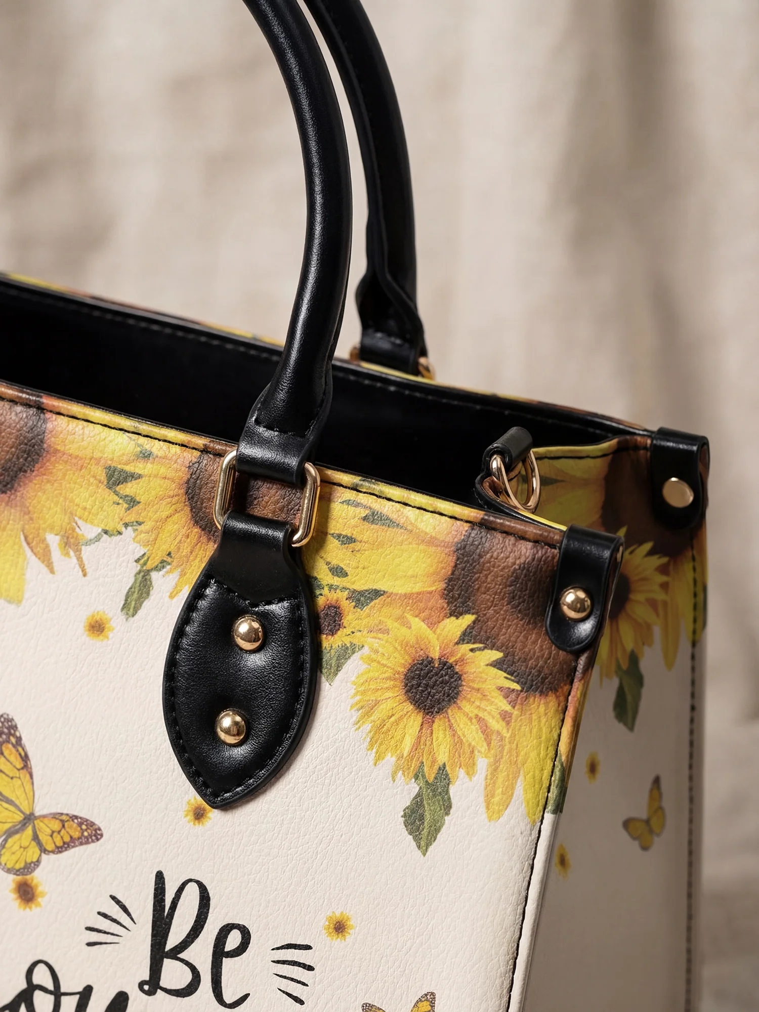"Zuriya" Leather Handbag - Image 5